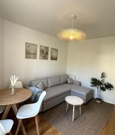 Seaside Apartmán *